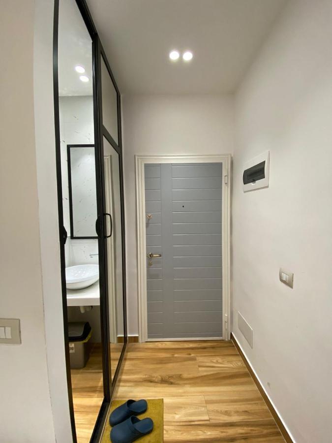 Luxury Apartment In Blloku Area 티라나 외부 사진