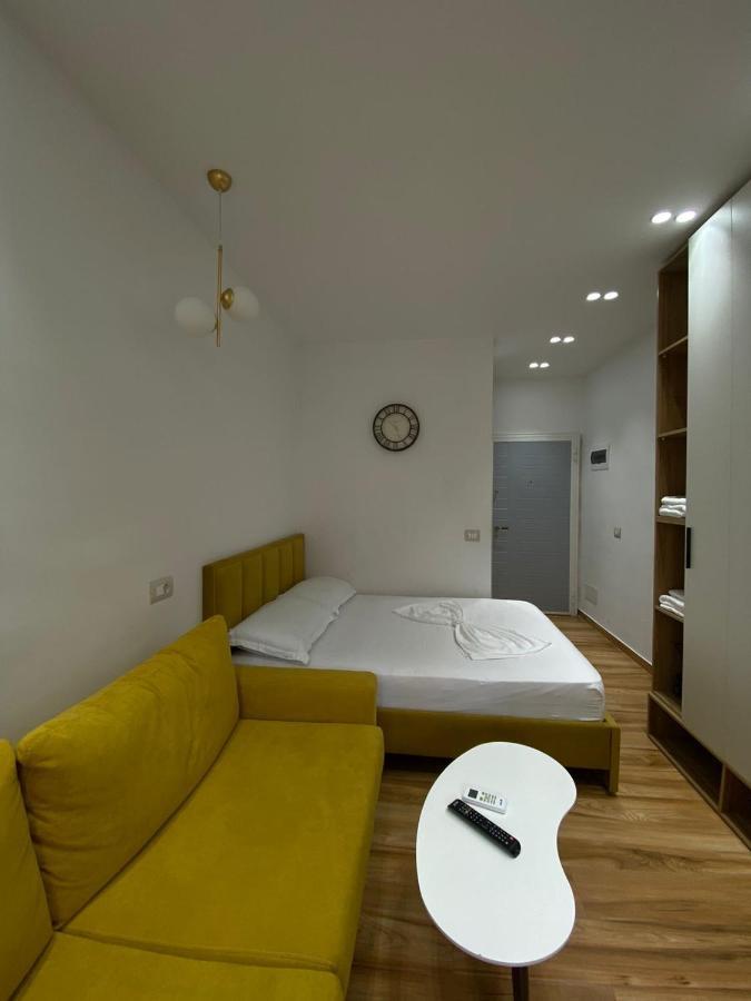 Luxury Apartment In Blloku Area 티라나 외부 사진